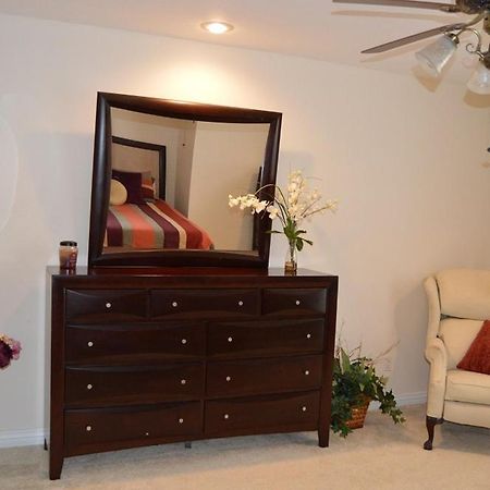 Lafayette Grand Manor Lägenhet Waynesville Rum bild