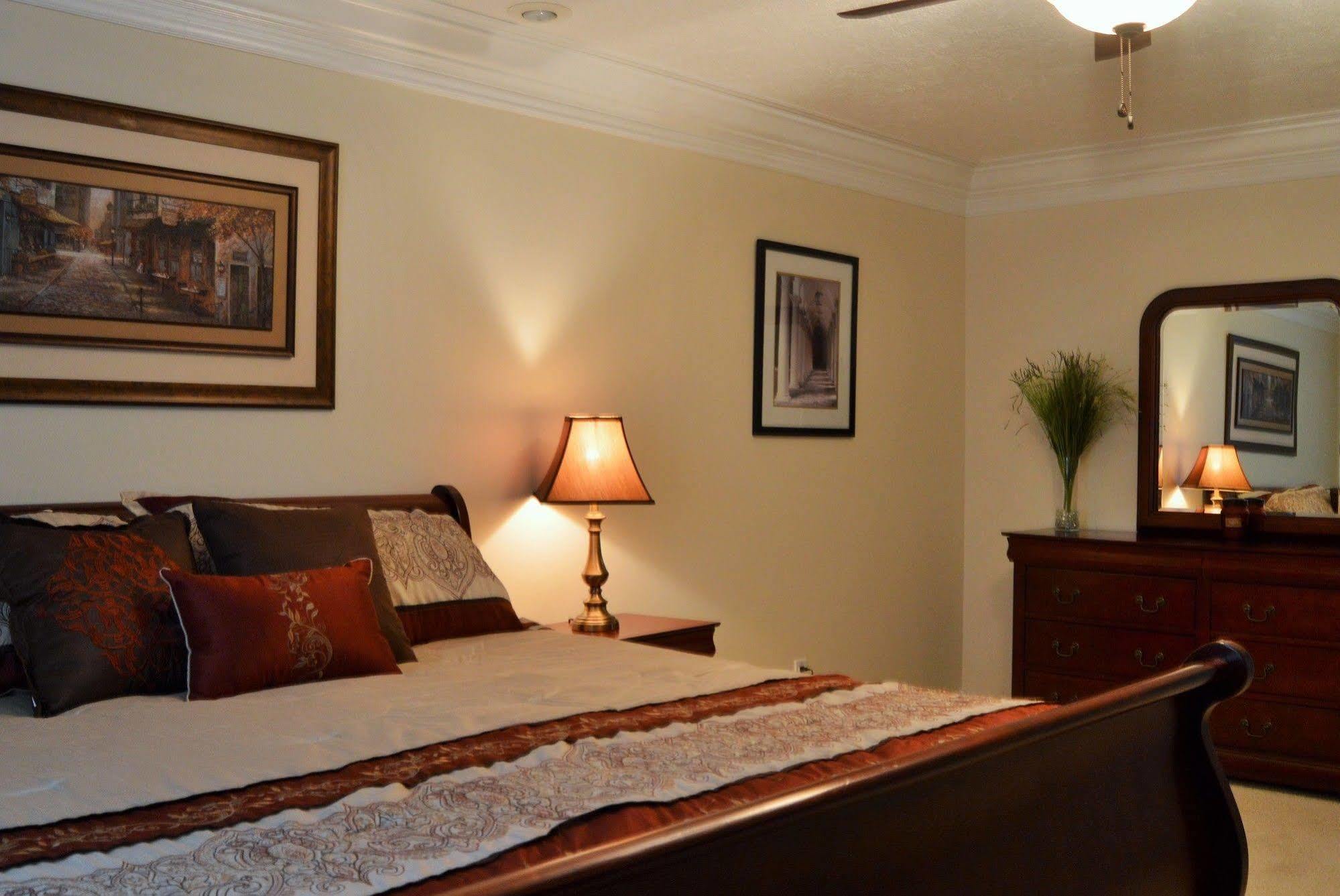 Lafayette Grand Manor Lägenhet Waynesville Exteriör bild